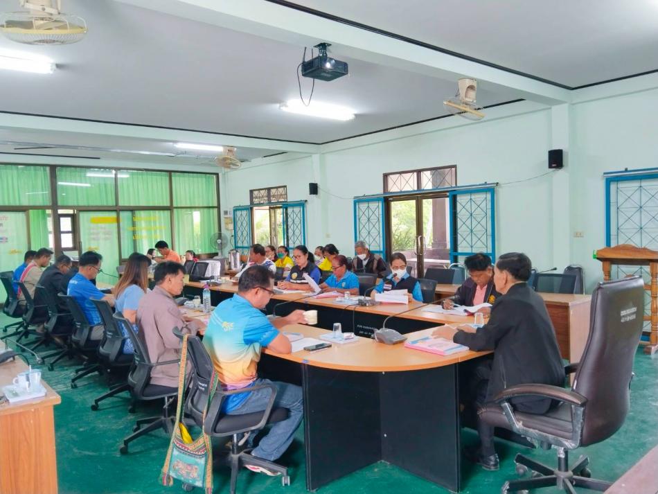 การประชุมคณะกรรมการพัฒนา อบต.หนองหลวง ร่วมกับประชุมประชาคมท้องถิ่น